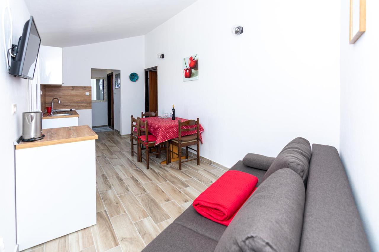 Apartment Plemic Паг Экстерьер фото