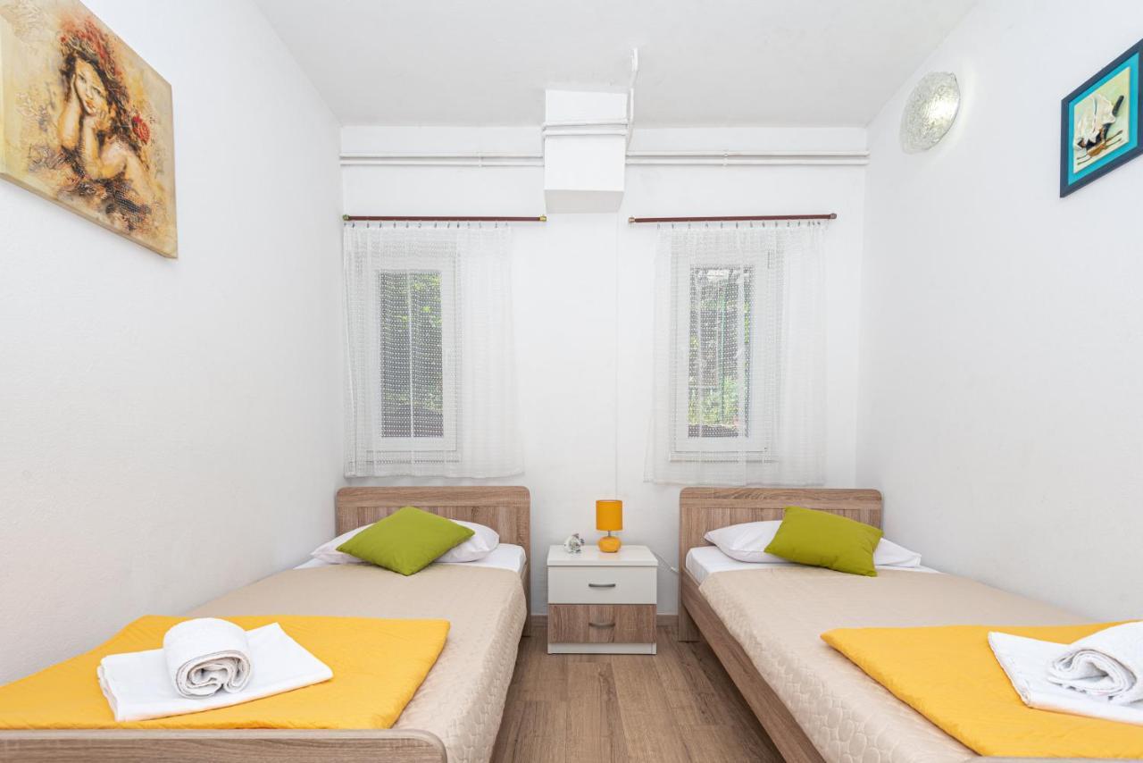 Apartment Plemic Паг Экстерьер фото