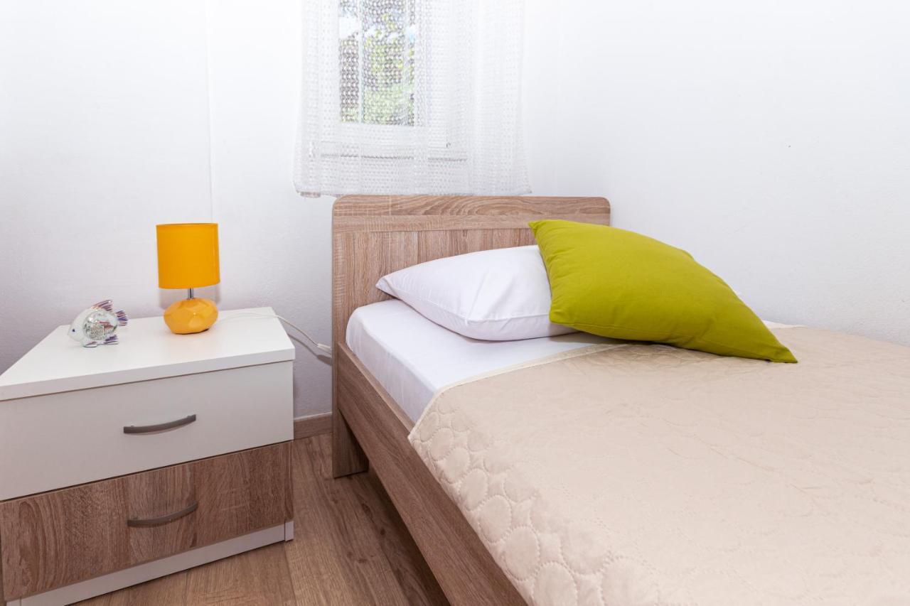 Apartment Plemic Паг Экстерьер фото